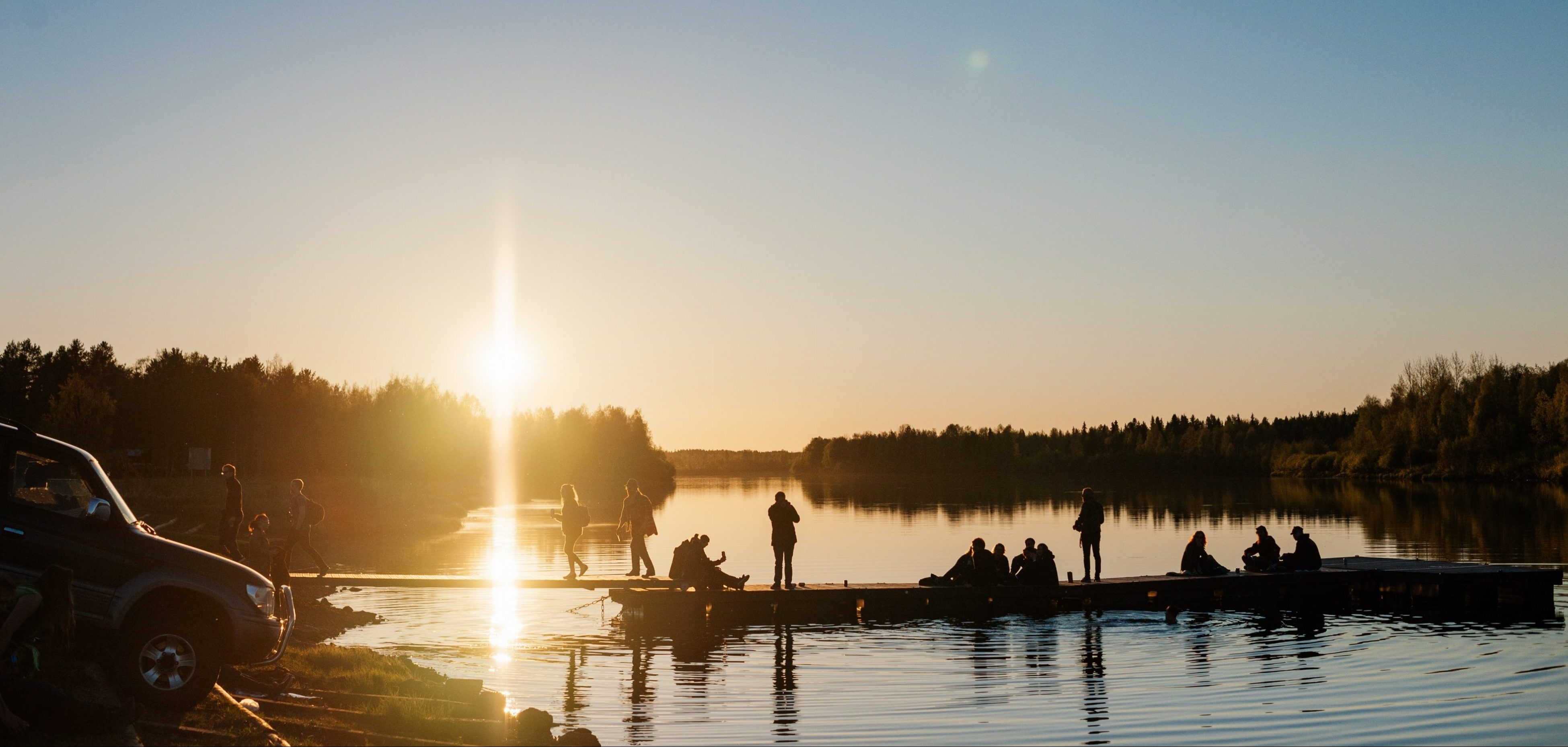 Matkat ja majoitus — Midnight Sun Film Festival